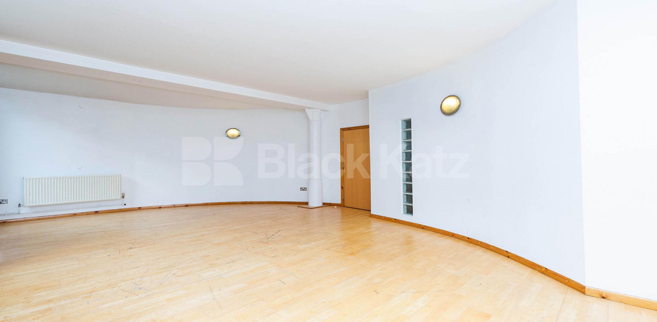 			2 Bedroom, 1 bath, 1 reception Apartment			 SPRINGFIELD HOUSE LOFTS-TYSSEN STREET, DALSTON/HAGGERSTON